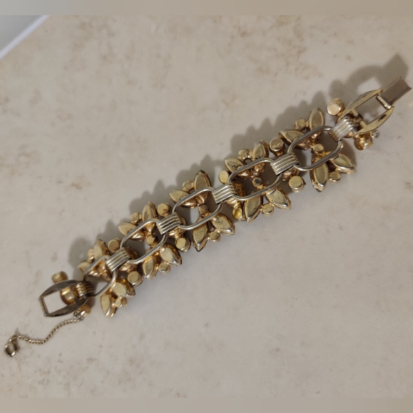 Vintage Confirmed Juliana Spectacular Glowing Frosted Topaz Silk Glass Bracelet - Picture 11 of 14